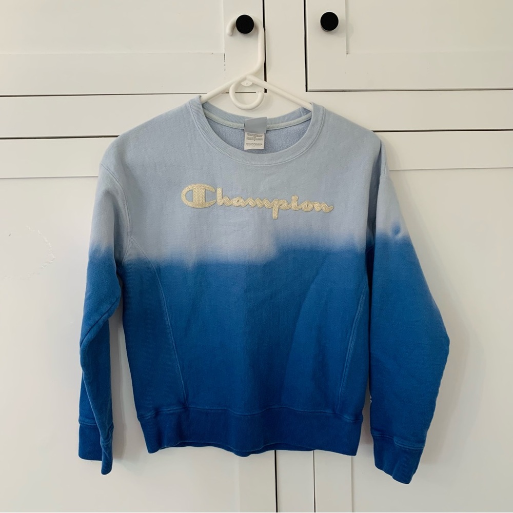 Champion Blue Ombre Sweatshirt Size Small